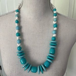 Pretty vintage necklace